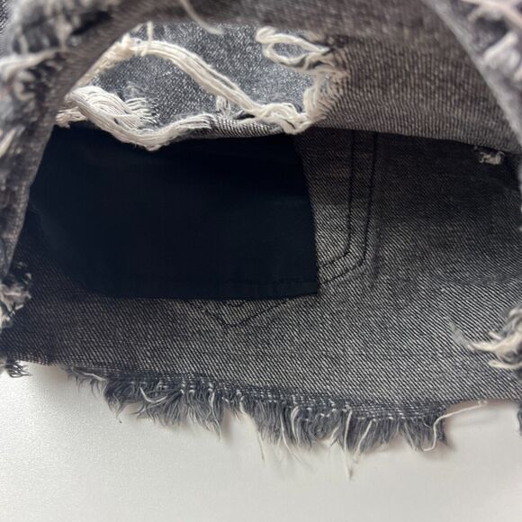 Forever 21 Black Distressed Grunge Festival Cut Off Denim Shorts Size 27 Emo - Picture 6 of 8